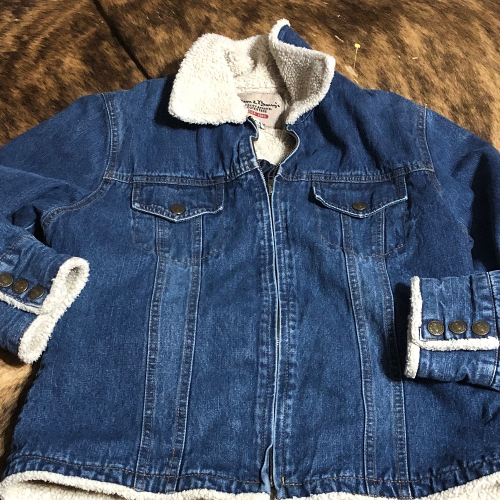 Steve & Barry’s blue jean jacket in men’s XL